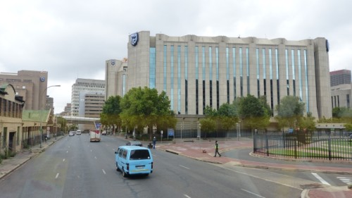 Johannesburg-02-Eine-Straße-in-der-Stadt